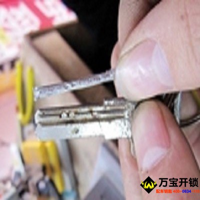 中國鎖協(xié)了解到大約80%的鎖都不安全