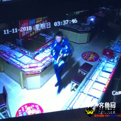24秒｜鄒城一金店凌晨被砸 價值幾十萬首飾被盜